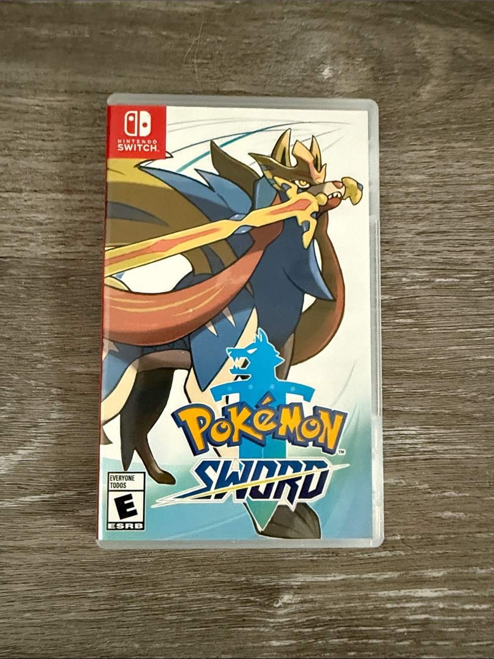 Nintendo Pokemon Sword Nintendo Switch Role Playing Multiplayer with OG Case!
